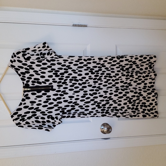 H&M dress - Picture 2 of 4